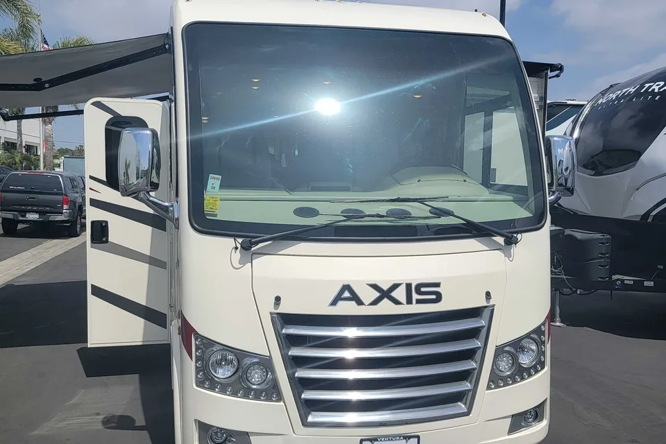 "GLAM LIKE NEW"2021 Ford Thor Axis Class A. NO Special DL needed, Your DL is fine.
