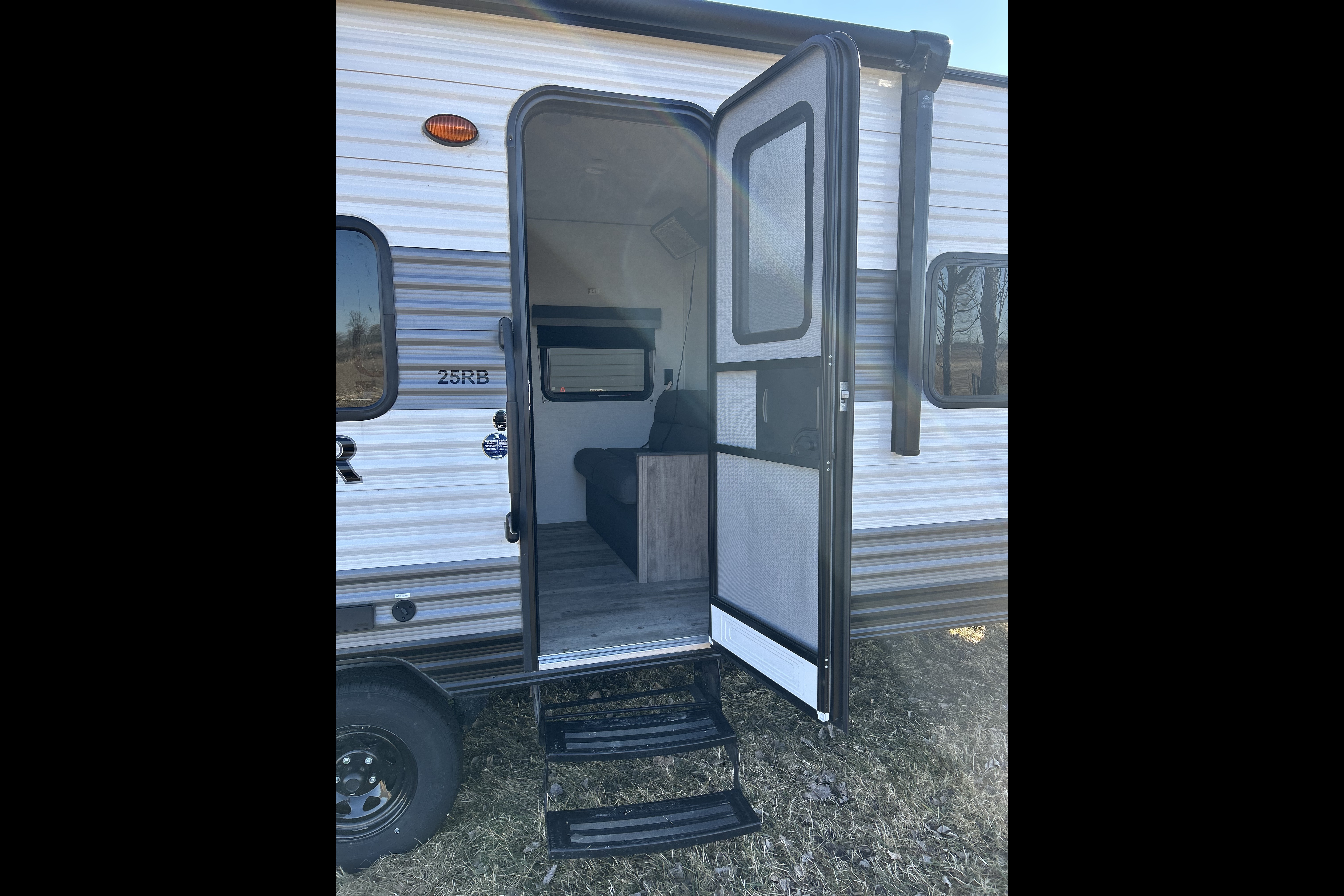 Grand River 25 Rb Travel Trailer