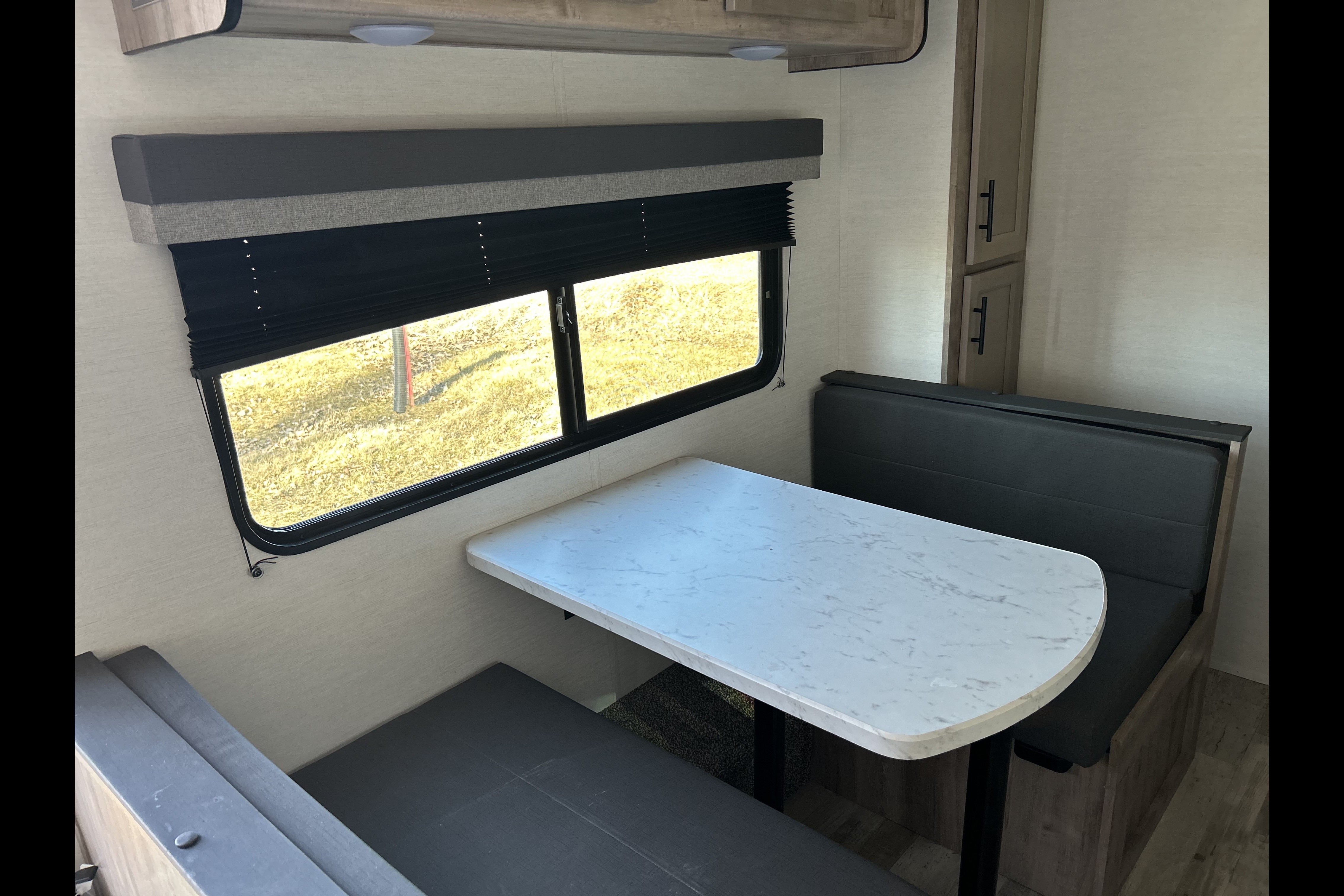 Grand River 25 Rb Travel Trailer