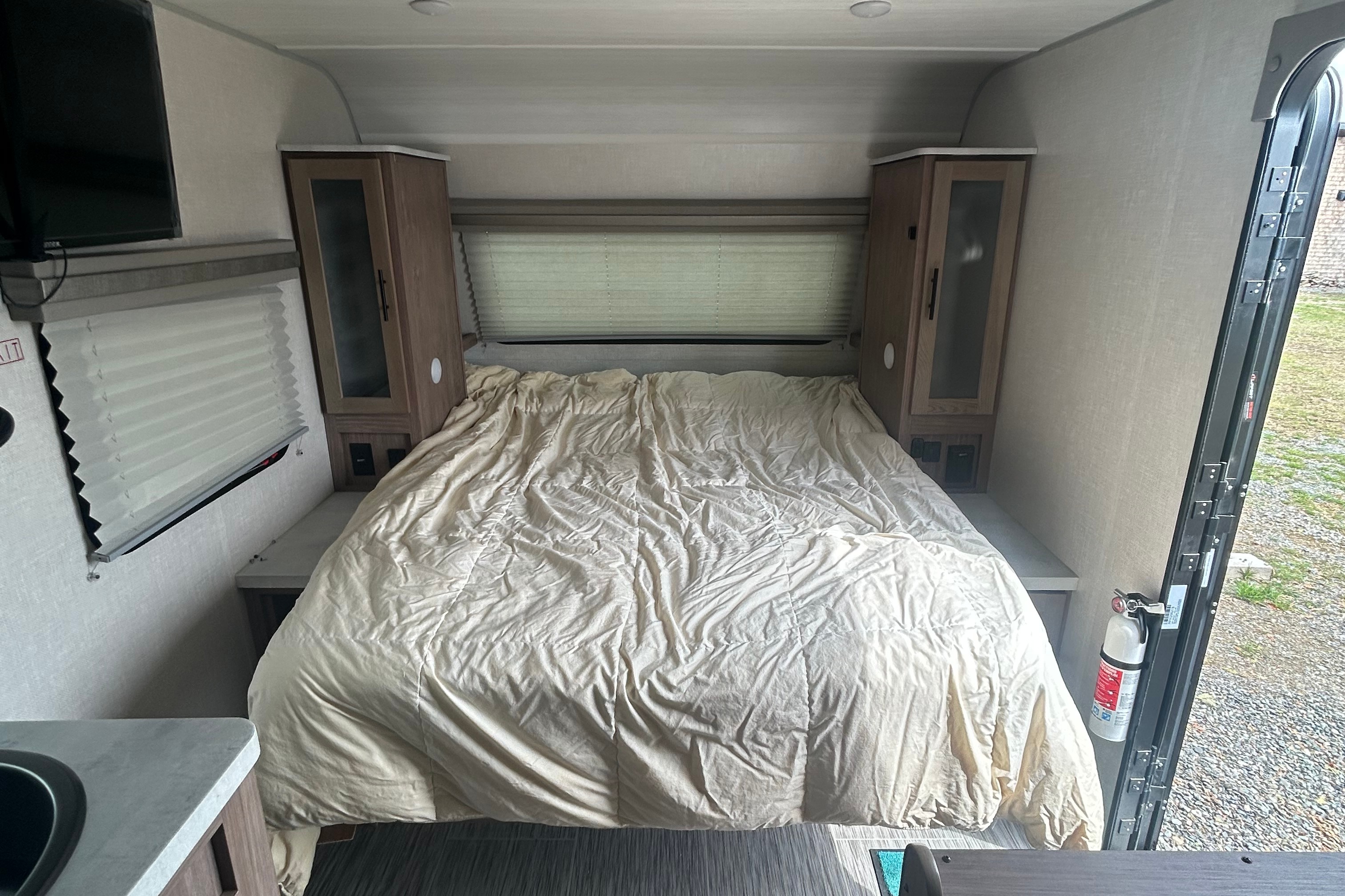 Alex's Forest River NO-BO 19.3 Travel Trailer