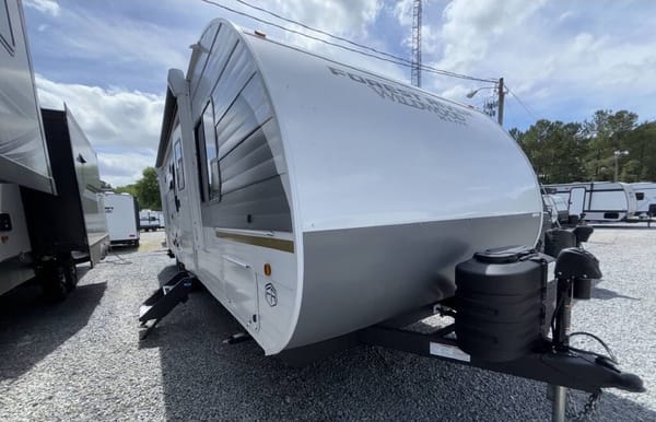 Megan & Owen’s Forest River WILDWOOD X-LITE 263BHXL Travel Trailer