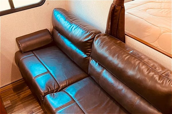 Family-Friendly RV Rental – Your Next Adventure Starts Here!