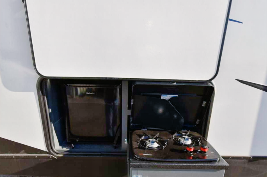 Tammy's Mobile Air B&B with BUNKHOUSE 