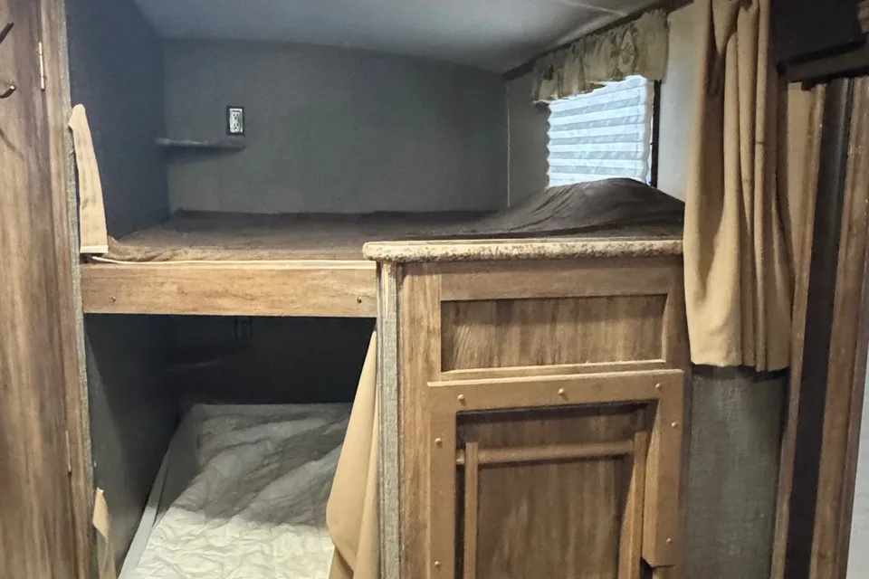 Limberlost RV Escape 