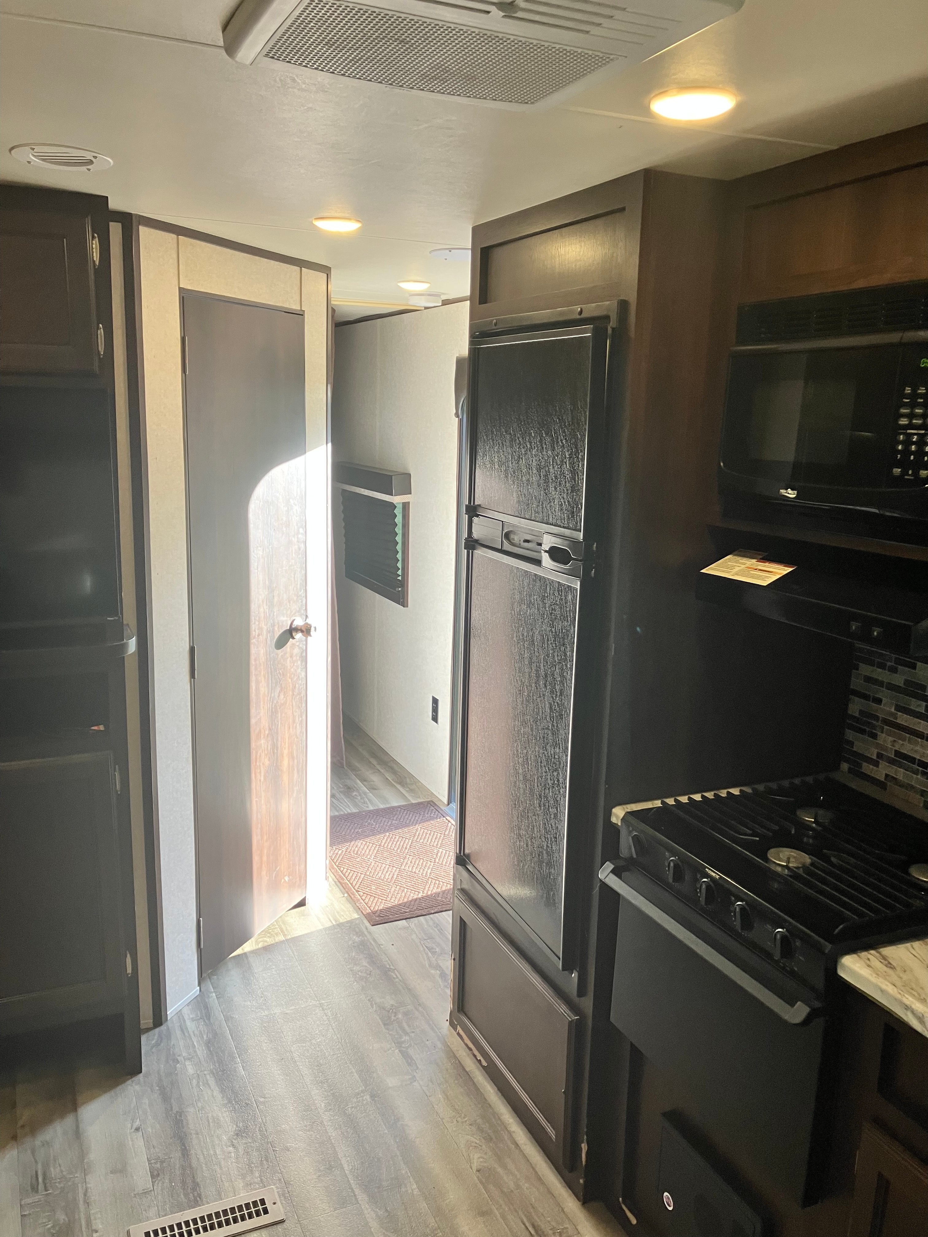 Jones Jayco 245rls Travel Trailer