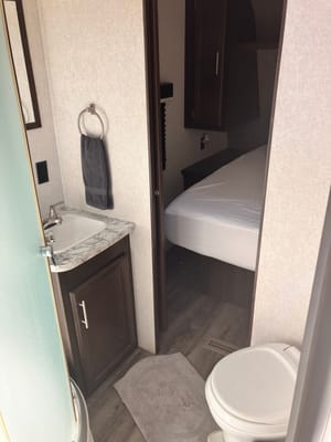 Jones Jayco 245rls Travel Trailer