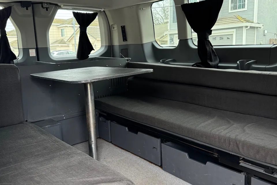 Sin Fronteras Campervan