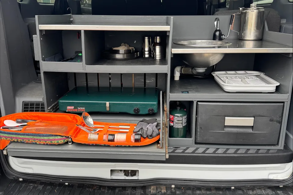 Sin Fronteras Campervan