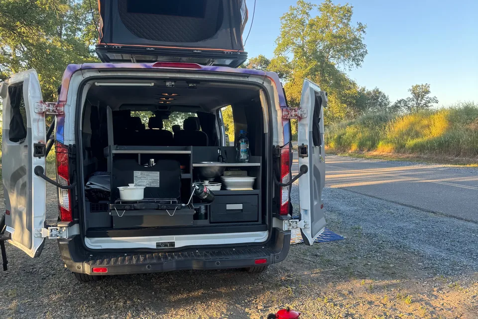 Sin Fronteras Campervan
