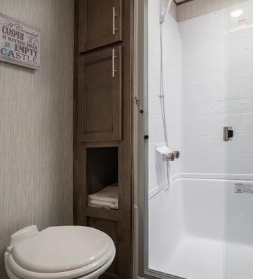 *Luxury* 3-Bedroom Home on Wheels - Delivered & Set-Up