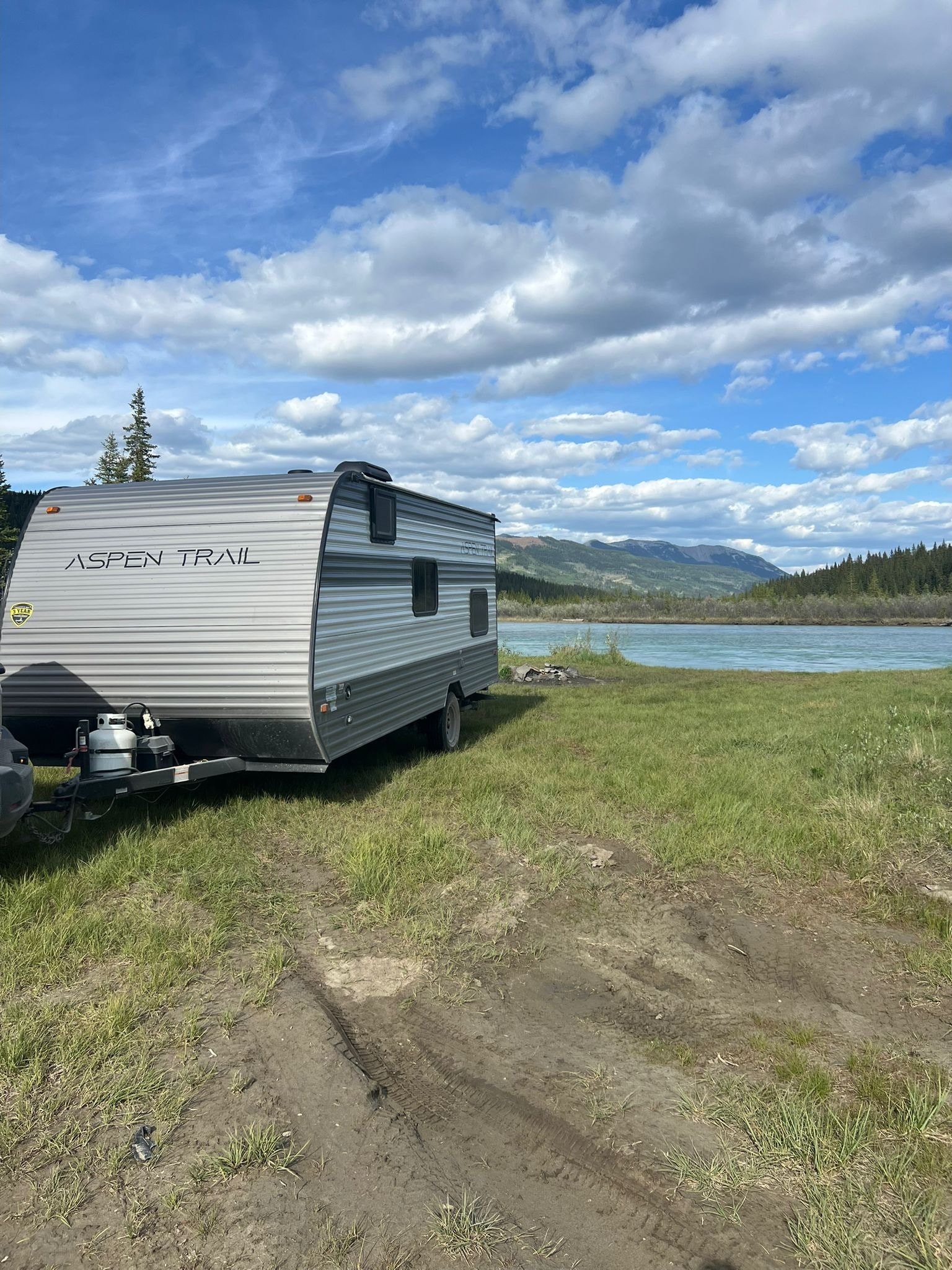 Volodymyr's Dutchmen Aspen trail mini Travel Trailer