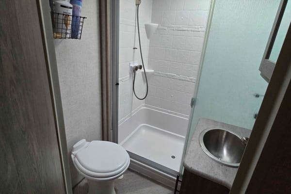 P&K's ,Family and Pet Friendly getaway Home.