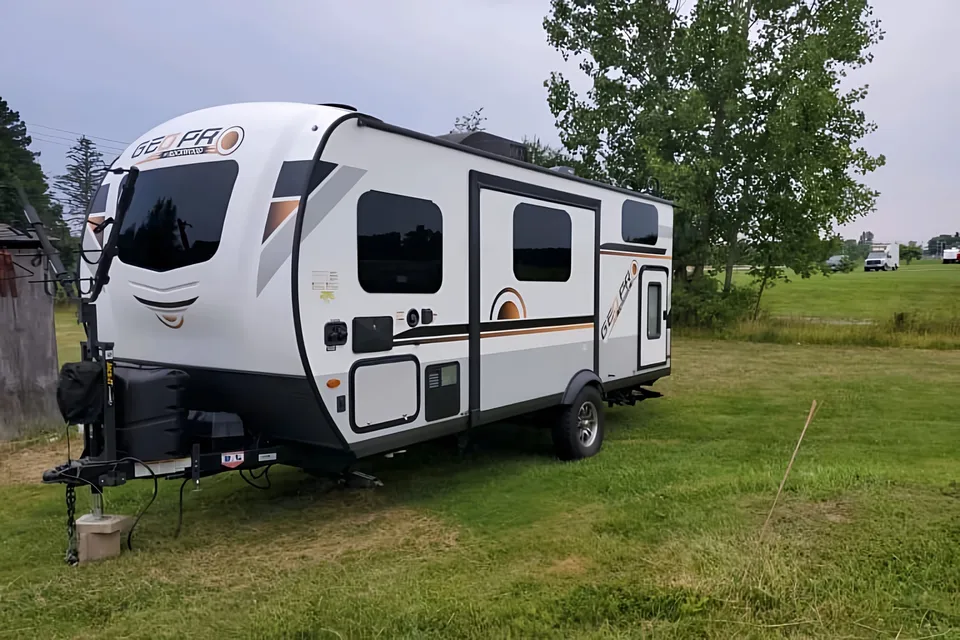 Brandon 's BoonDocking Bunkhouse 