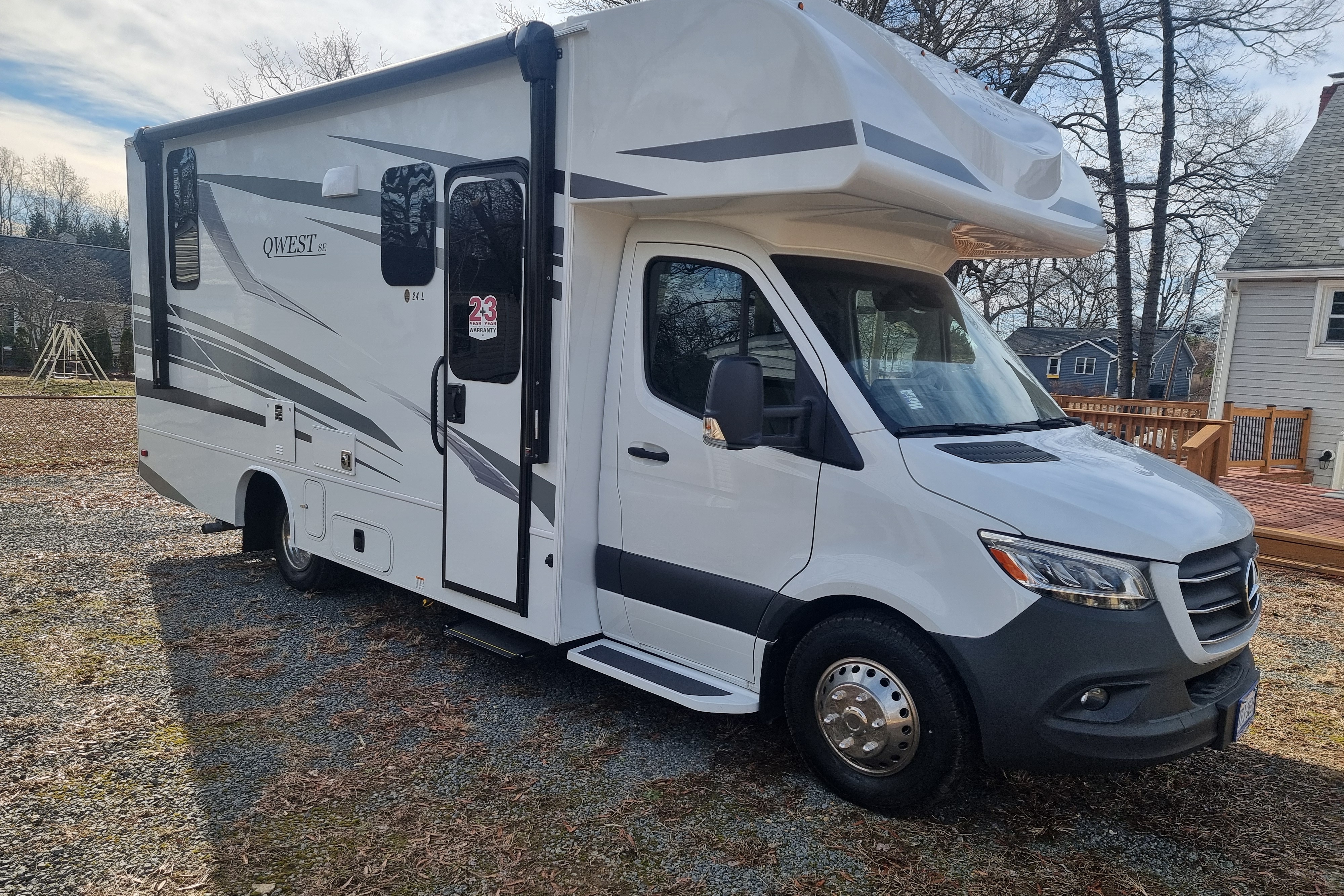 2025 Jayco Qwest SE Mercedes-Benz Class C