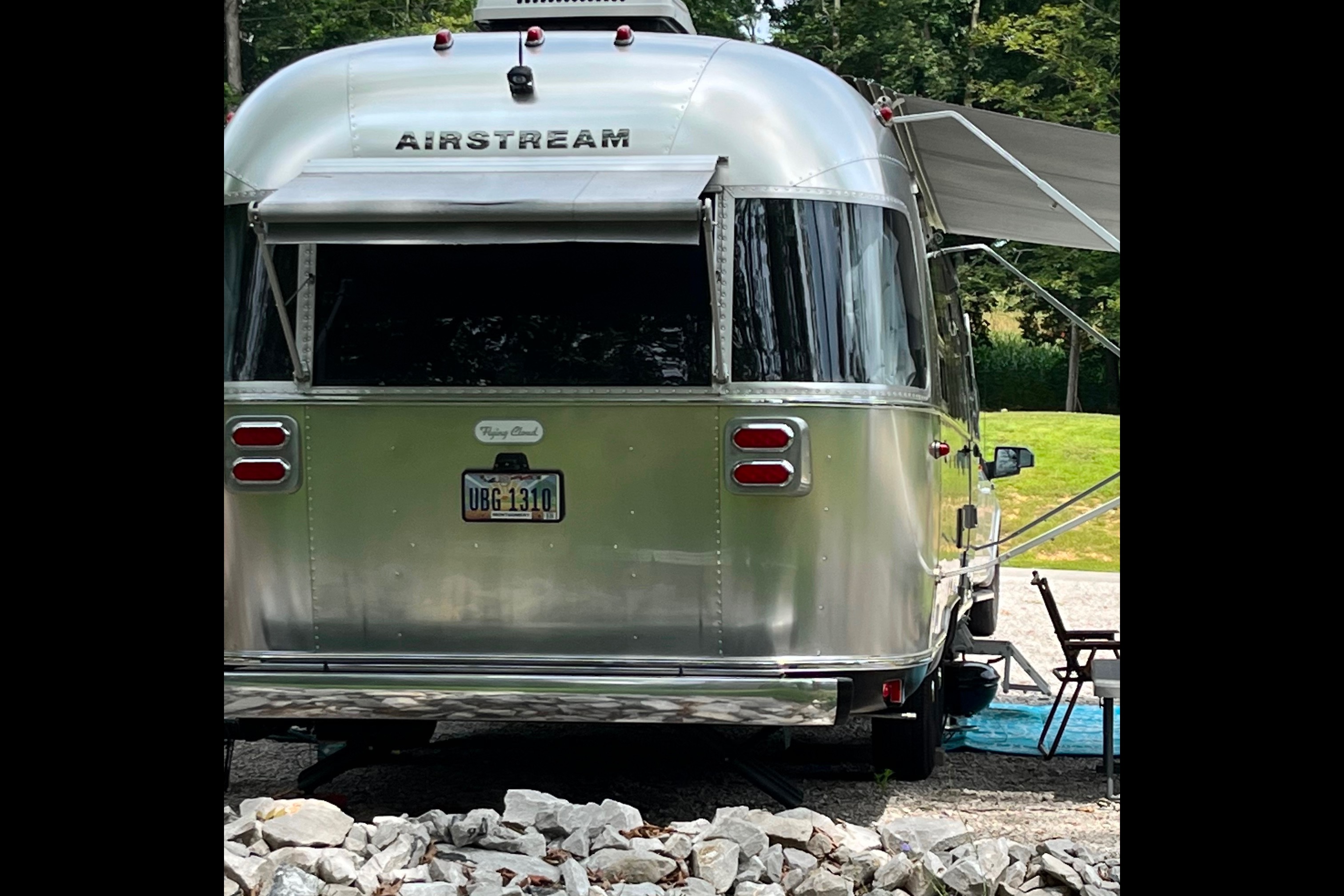V’s RV Classic Silver Bullet