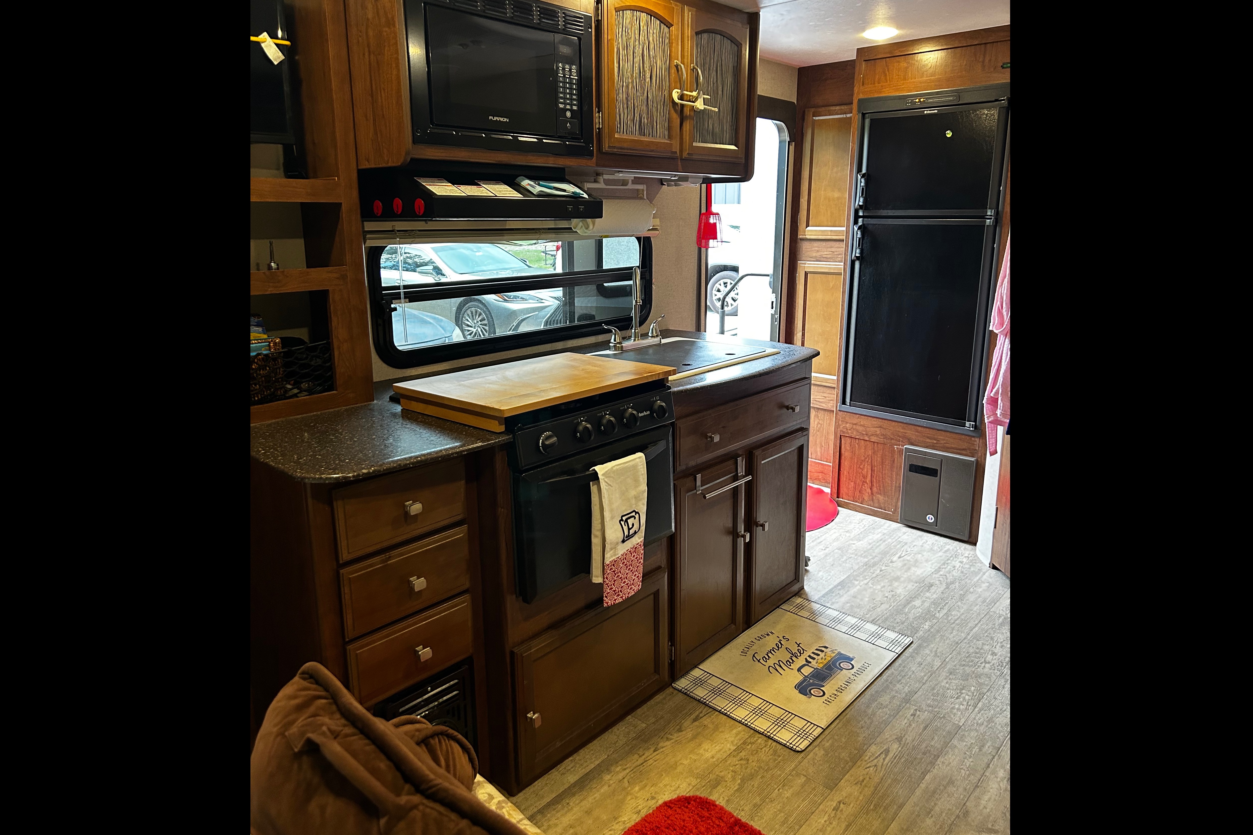 Coachmen Freedom express Travel Trailer