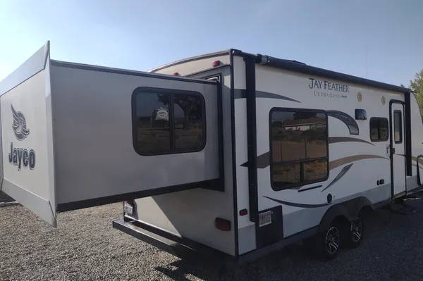 heather's Jayco jay feather Travel Trailer