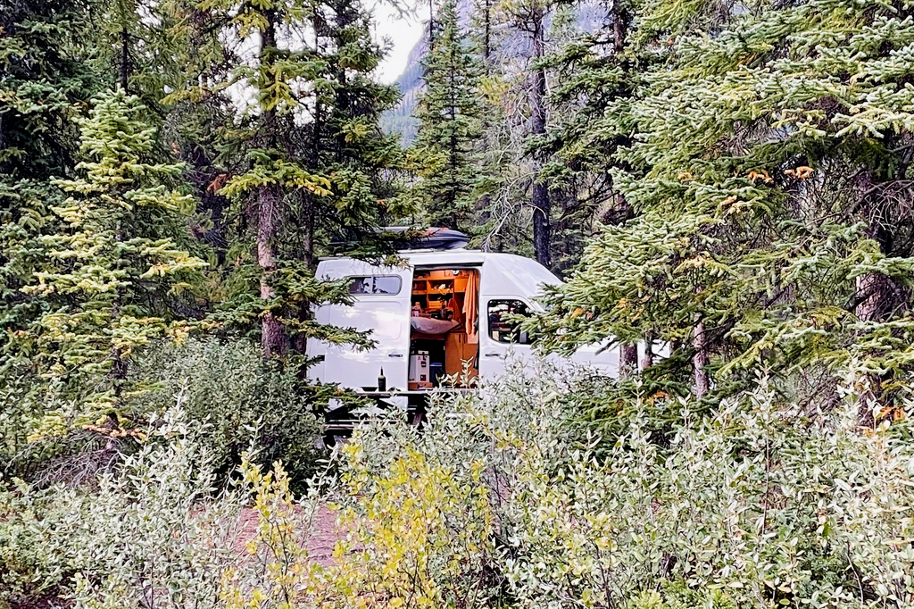 20' High Roof Campervan
