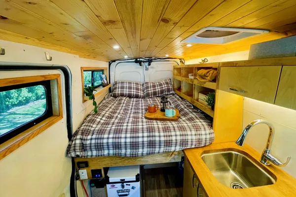 20' High Roof Campervan