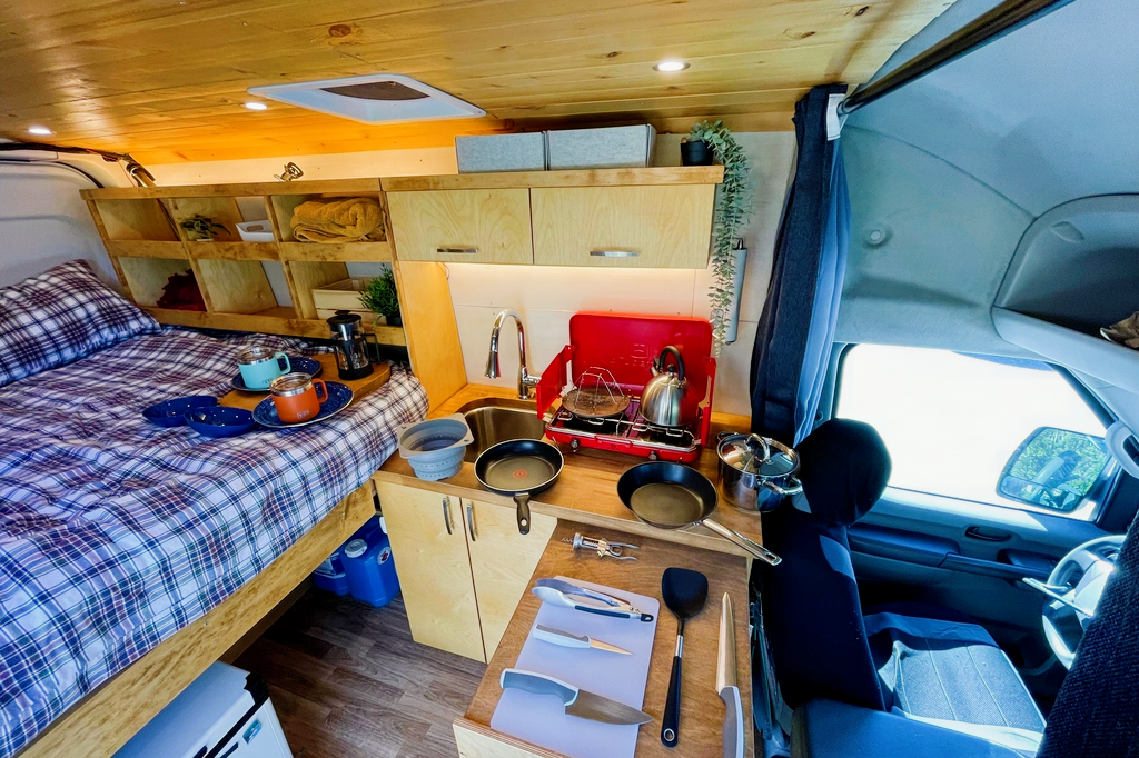 20' High Roof Campervan