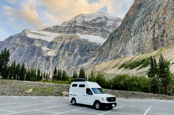 20' High Roof Campervan