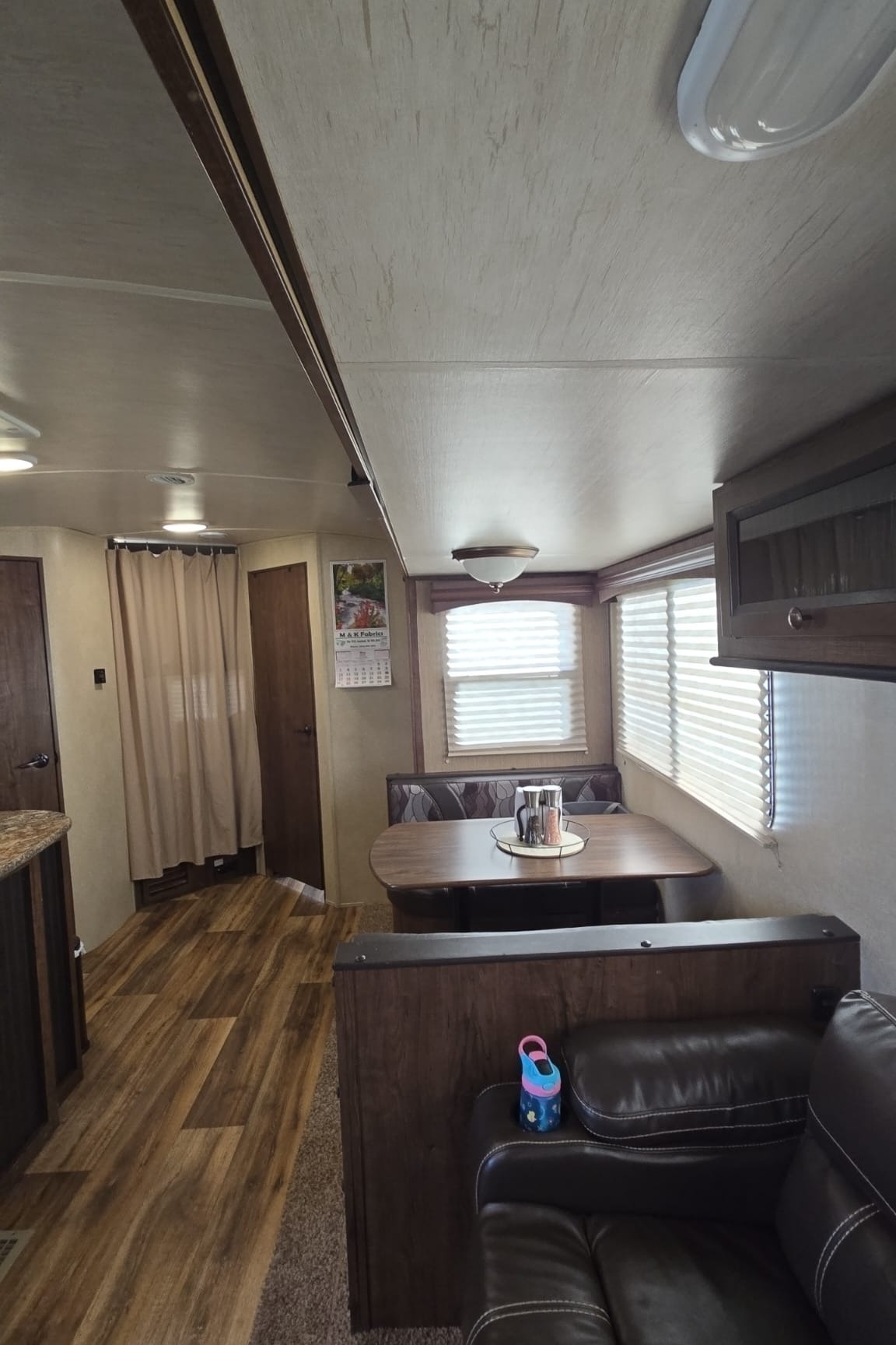 Enrique 's Cruiser RV Mpg Travel Trailer