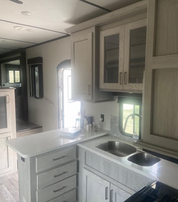 "Korechuck adventures" montana high country 376fl Fifth Wheel