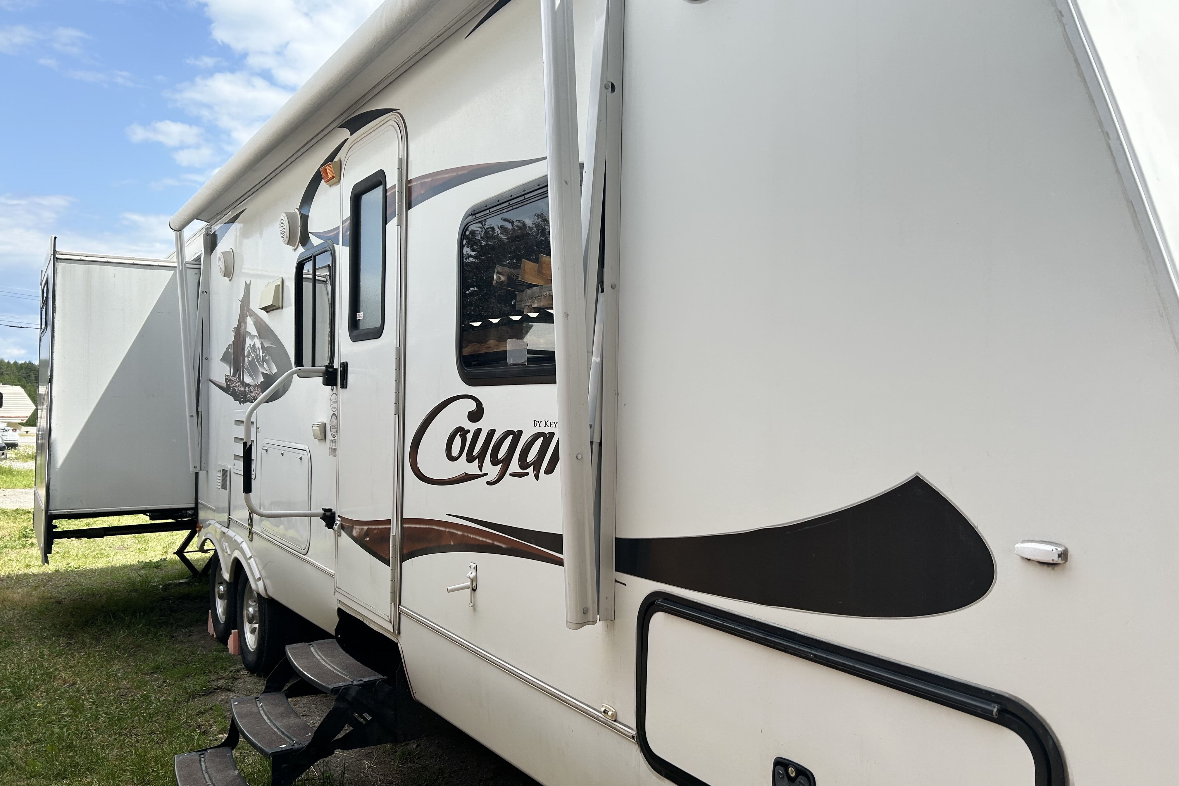 Family Adventure Bunkhouse in the Kootenays