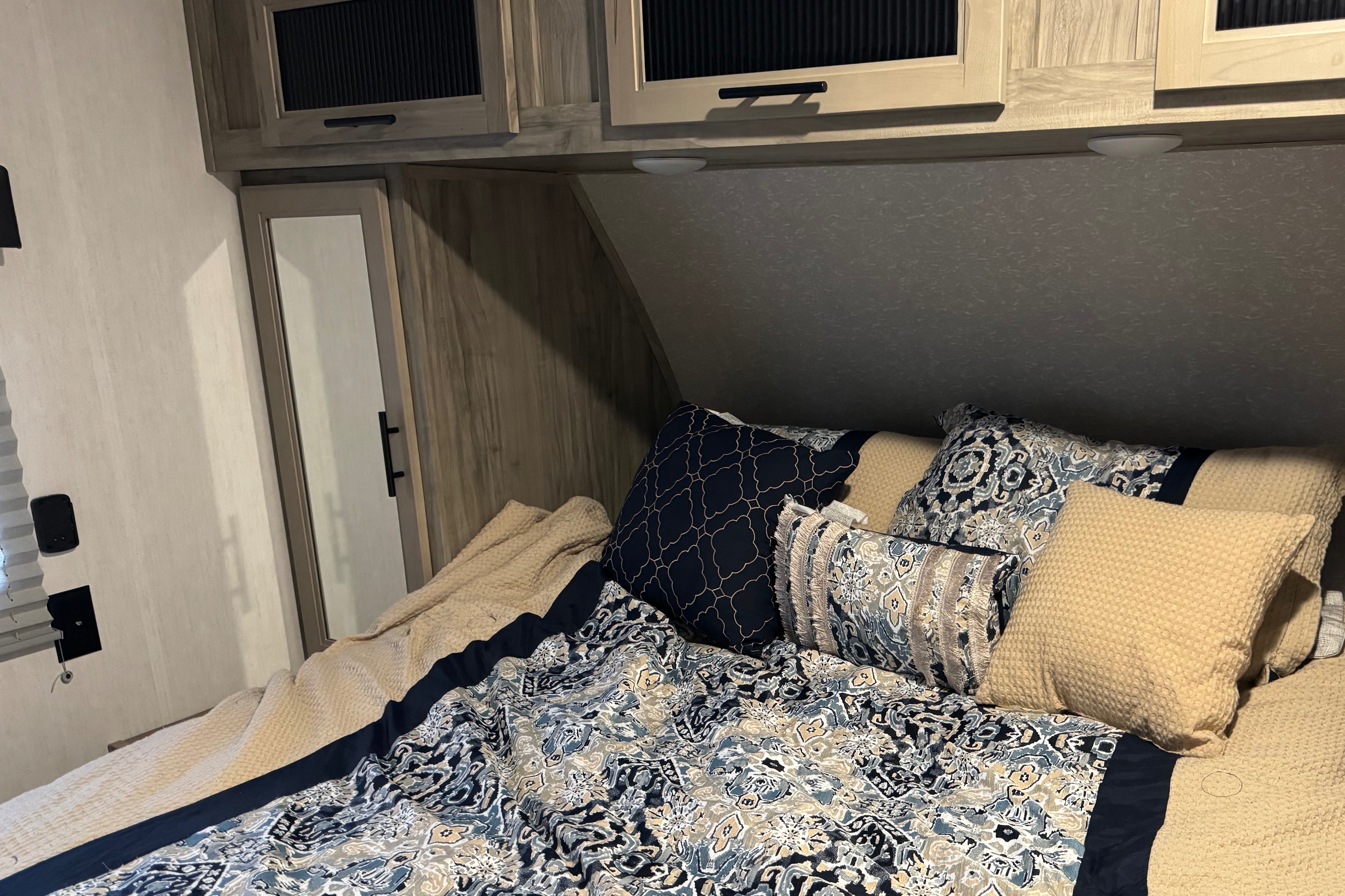 Daniel's 22 alpha wolf Travel Trailer