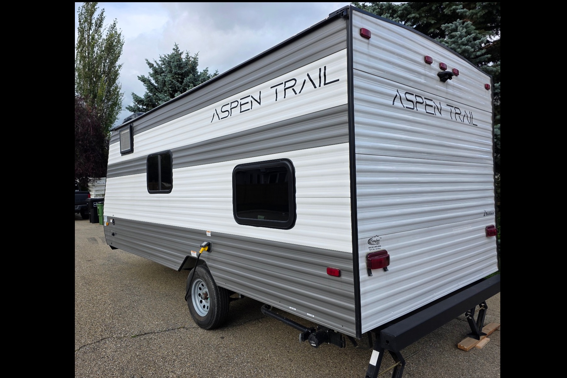 The Flying Dutchmen Aspen Trail LE