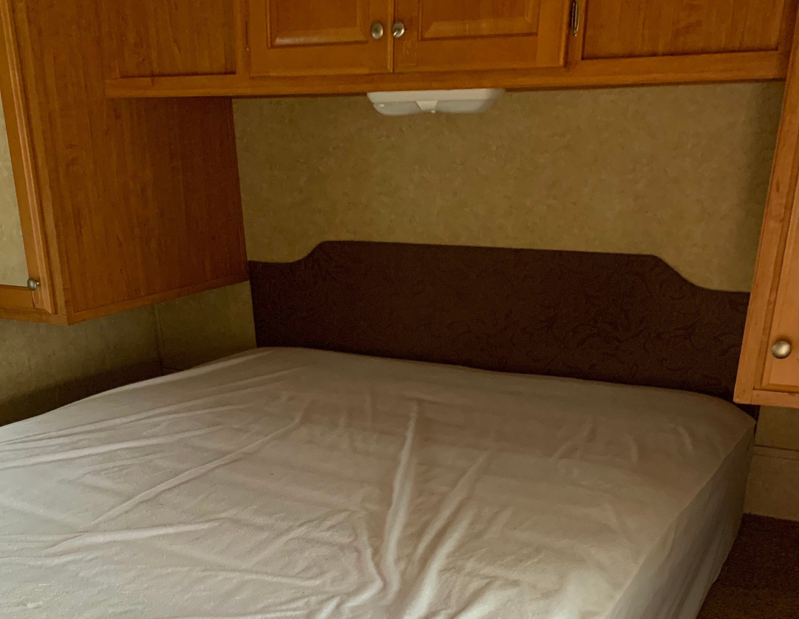 Roomy Wildcat Bunkhouse