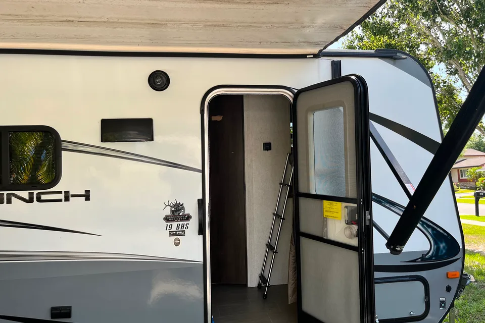 Paul's Starcraft Launch Travel Trailer