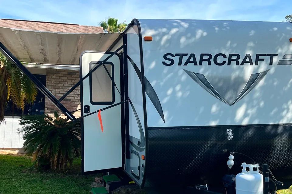 Paul's Starcraft Launch Travel Trailer
