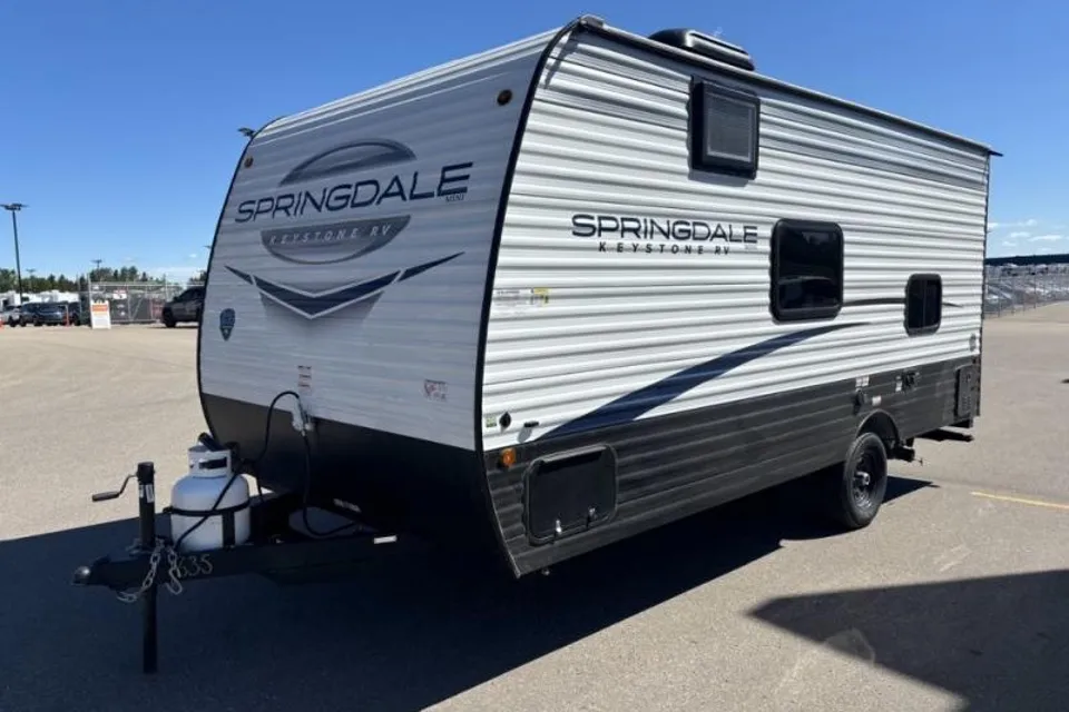 R3RV Keystone mini Travel Trailer