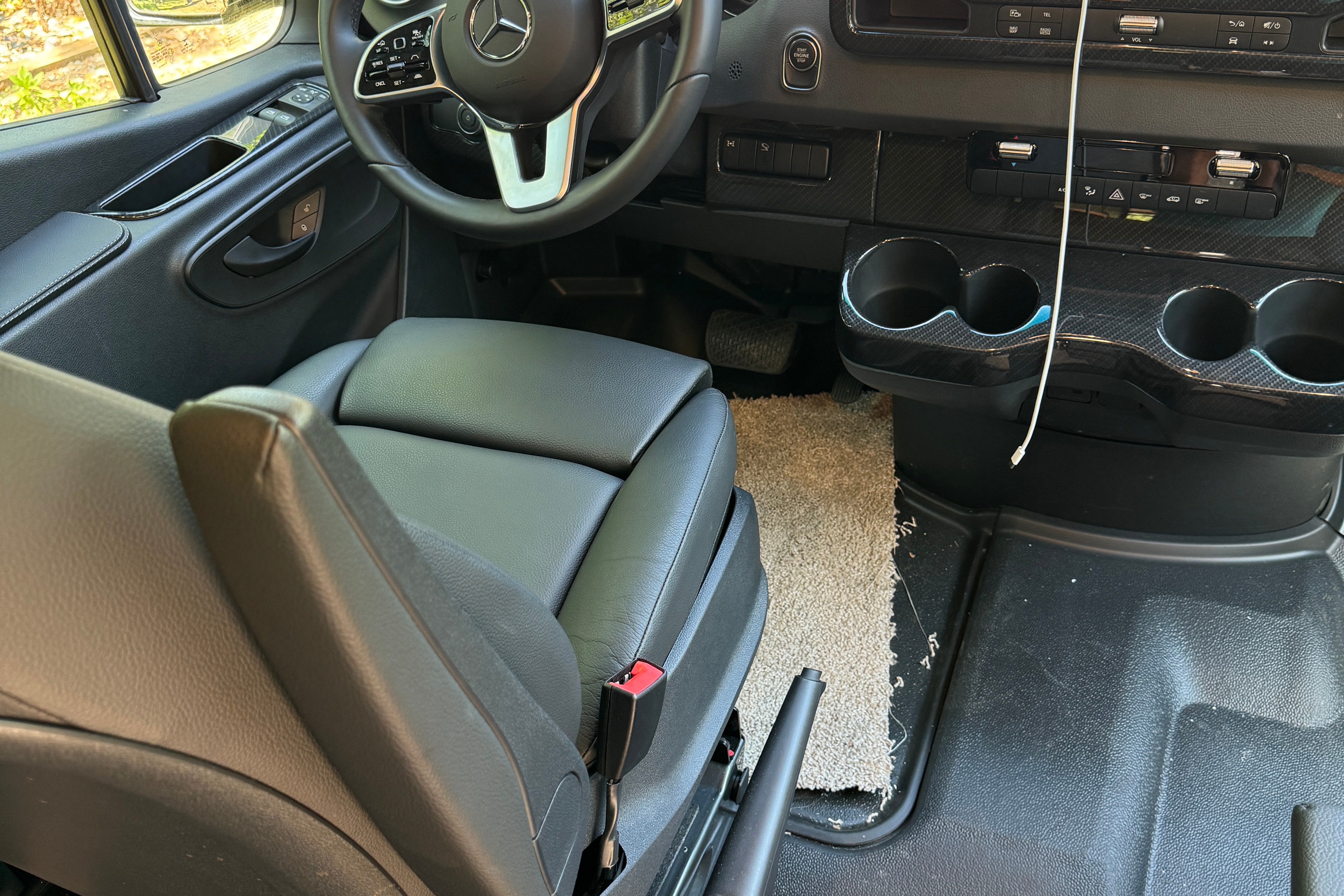 Tyler's Winnebago Revel 44e Class B