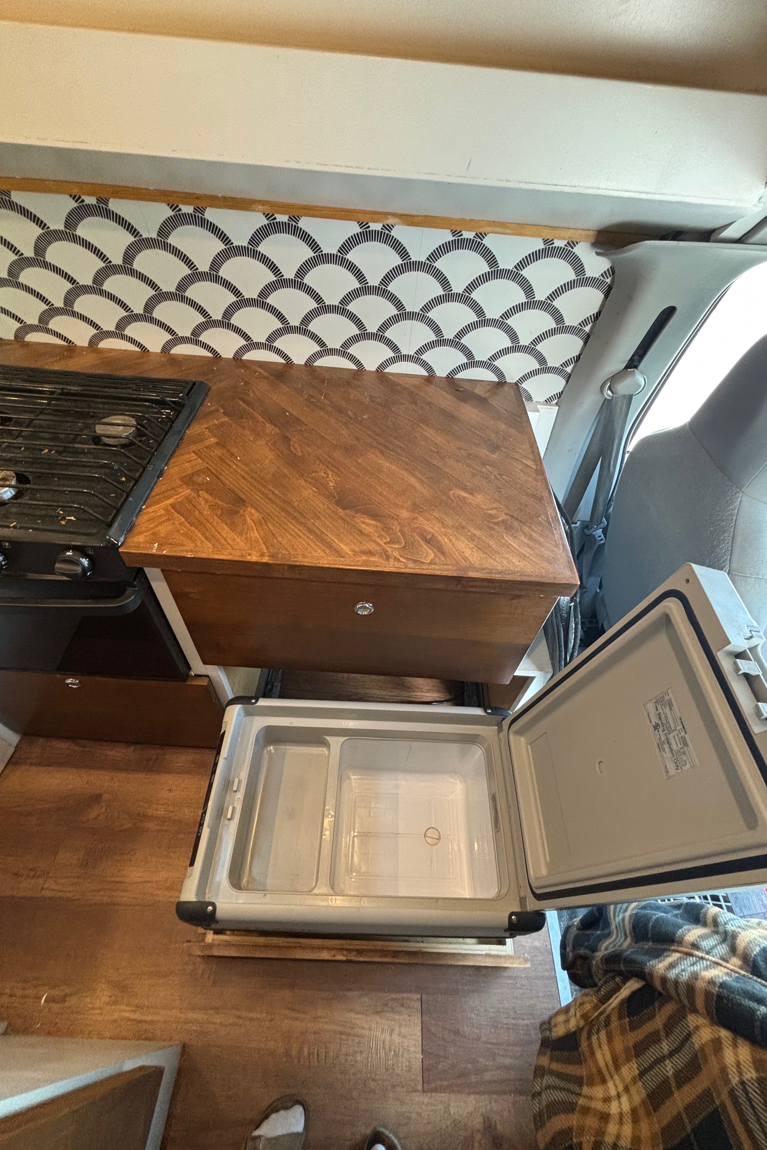 Arianna's Ford Ecoline Campervan