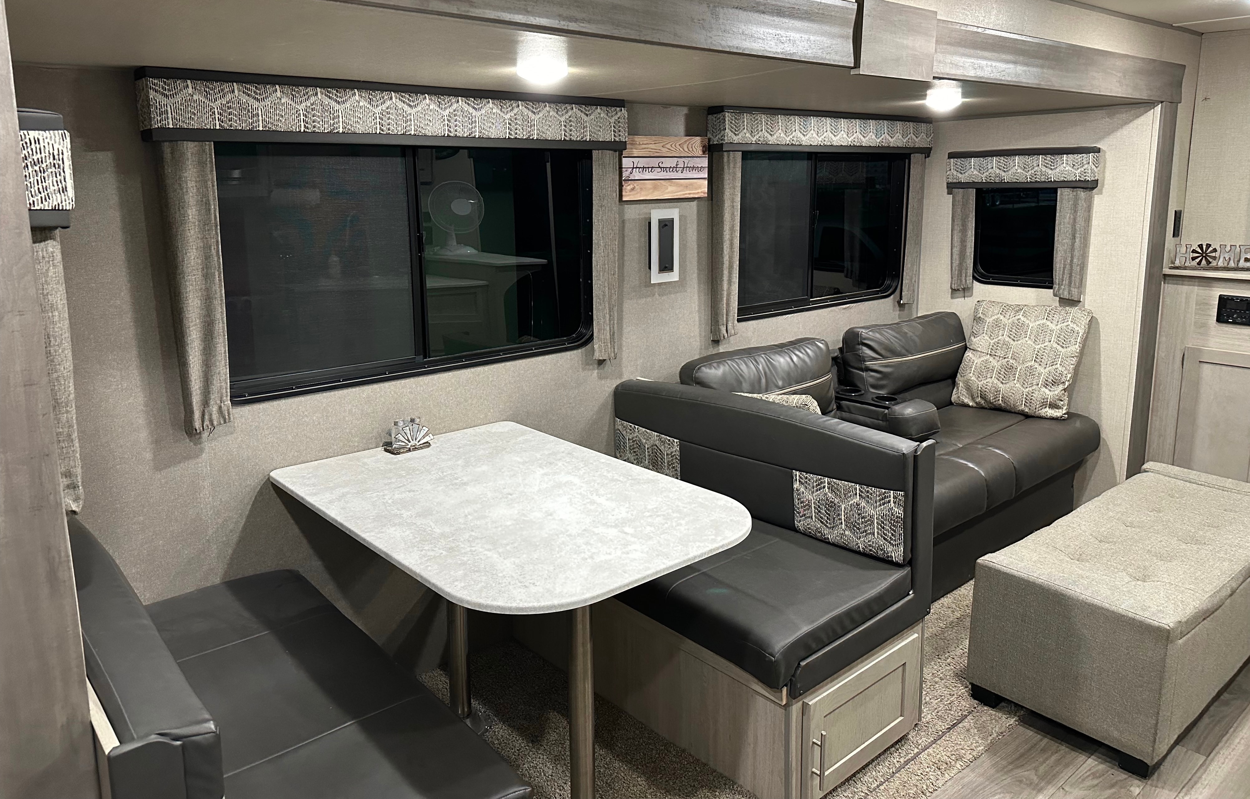 Fully loaded cozy luxurious Catalina travel trailer