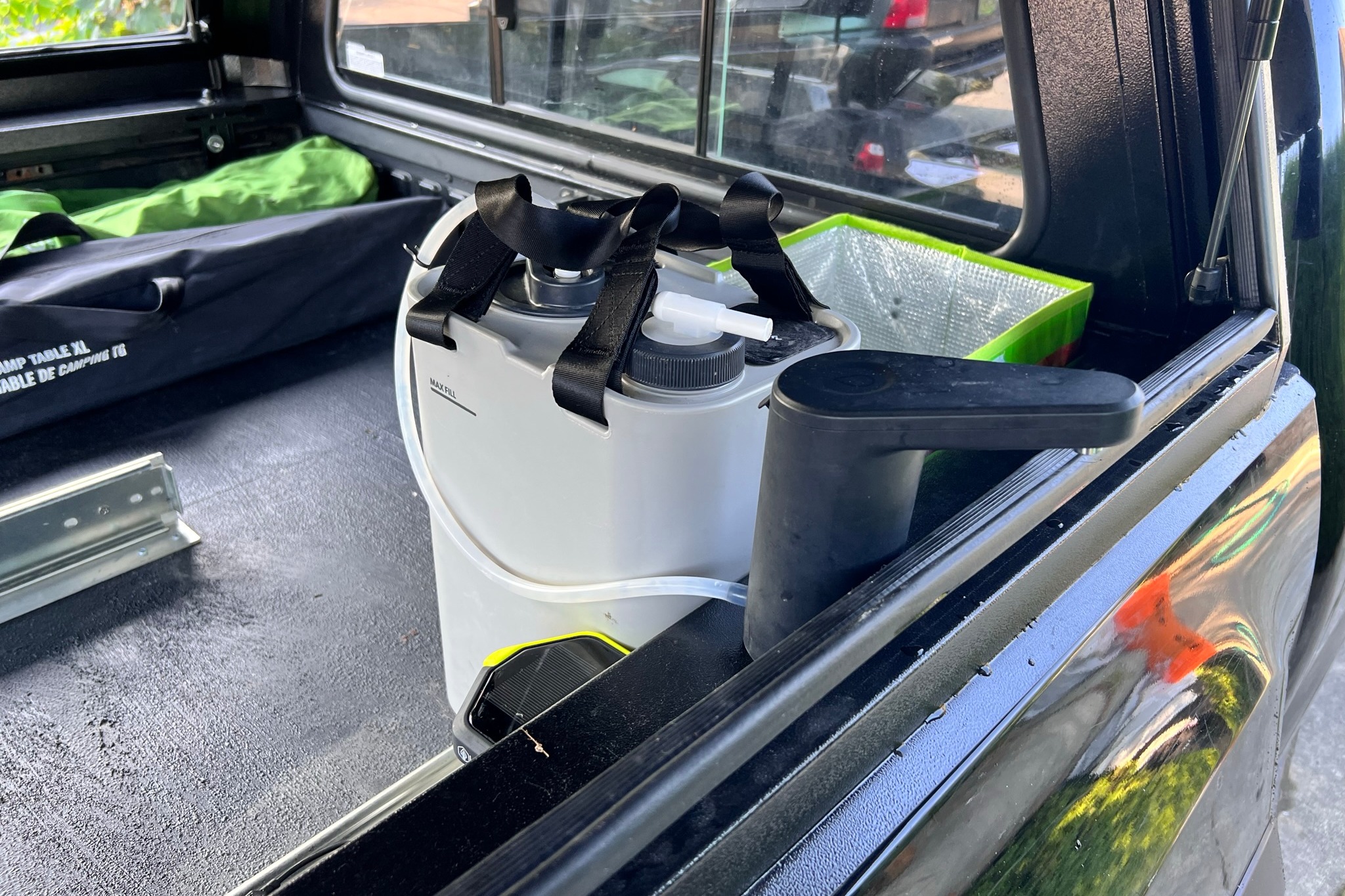 Jan's Toyota Tacoma Truck Camper
