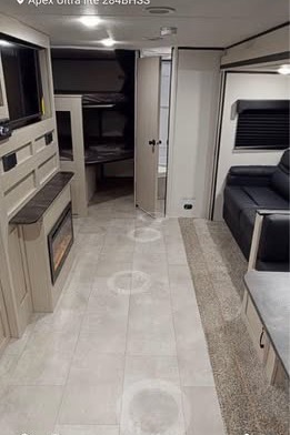 Eric's Coachmen Apex Ultra Lite Travel Trailer