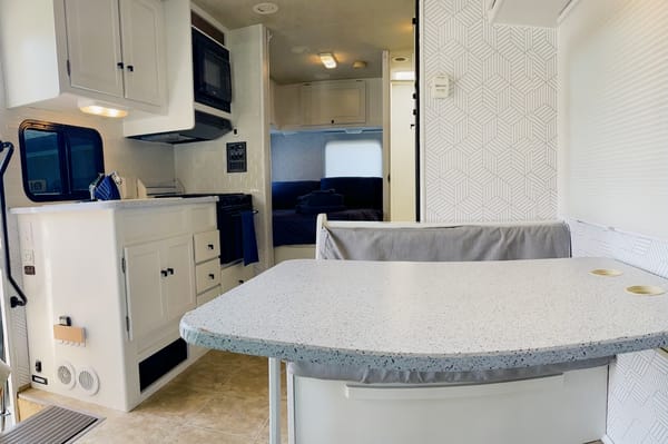 Amy's Amazing Winnebago