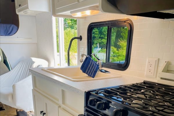 Amy's Amazing Winnebago