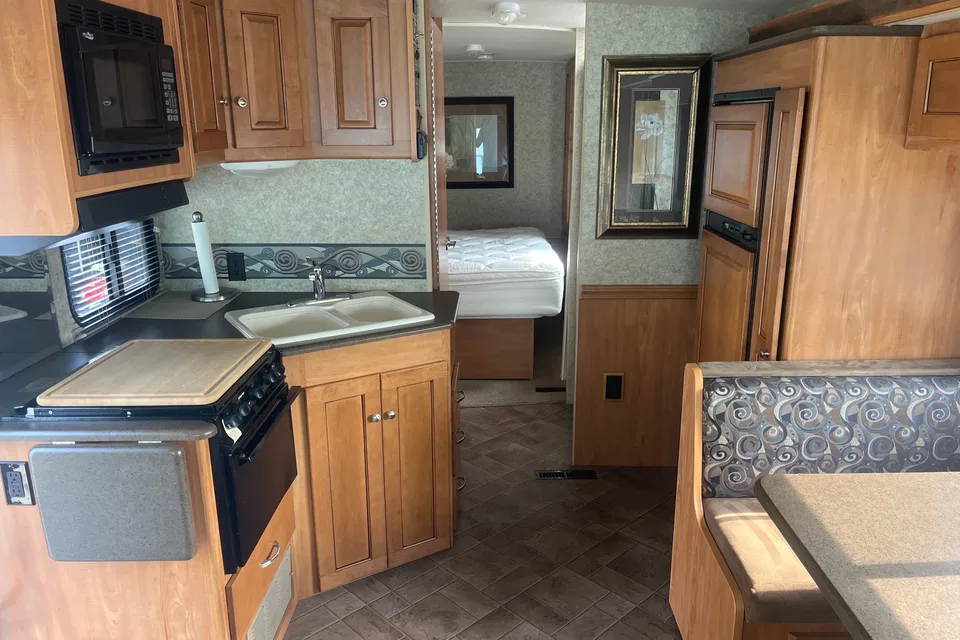 Ken's Winnebago 26 sunstar Class A