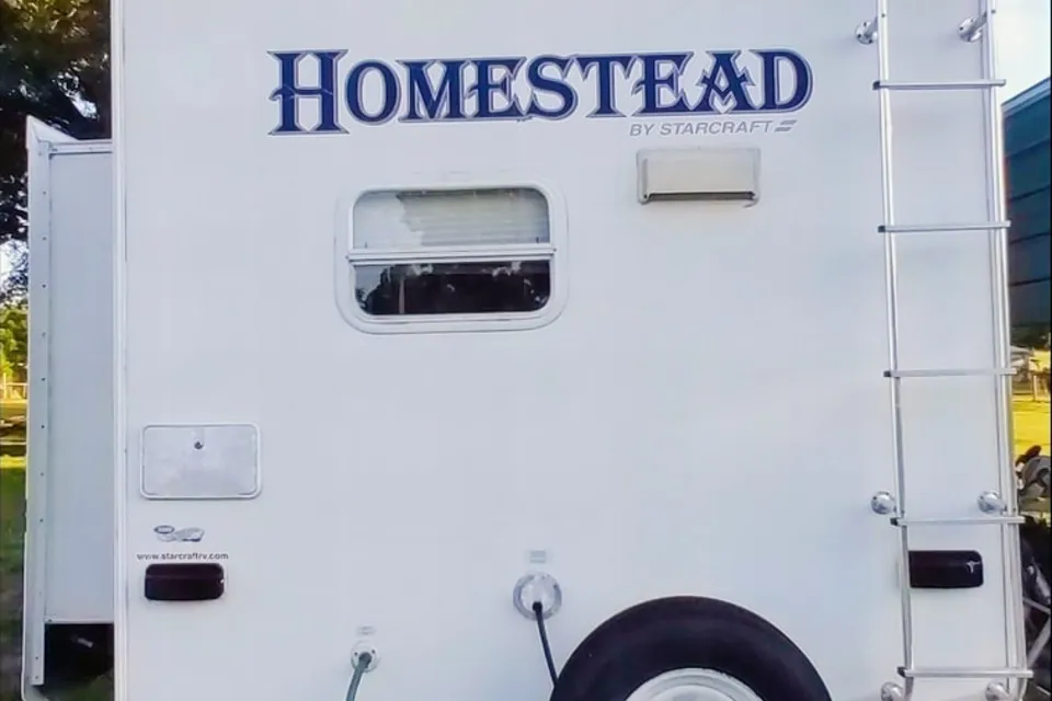 David's Starcraft Homestead Travel Trailer #3