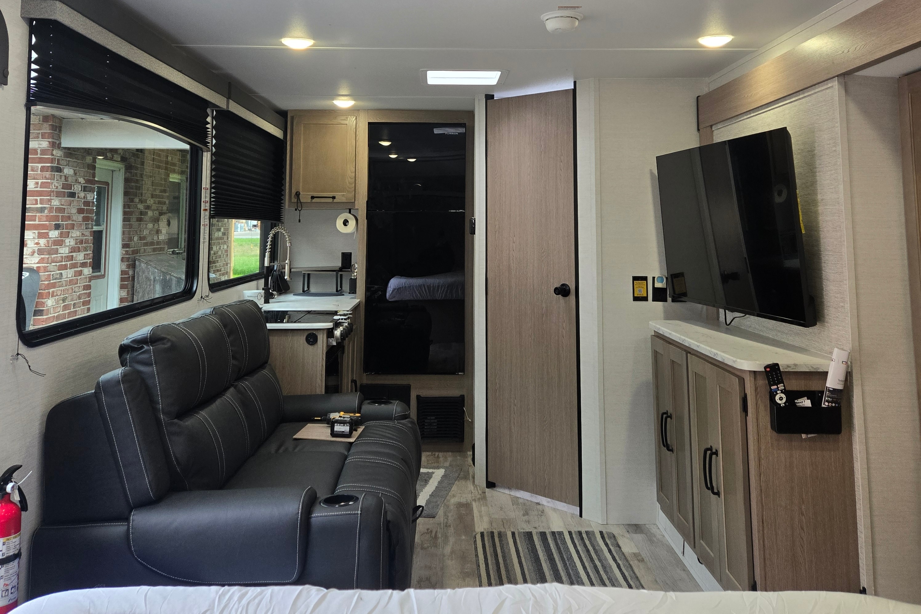 Mobile Guest House Grand River 23HBS Travel Trailer