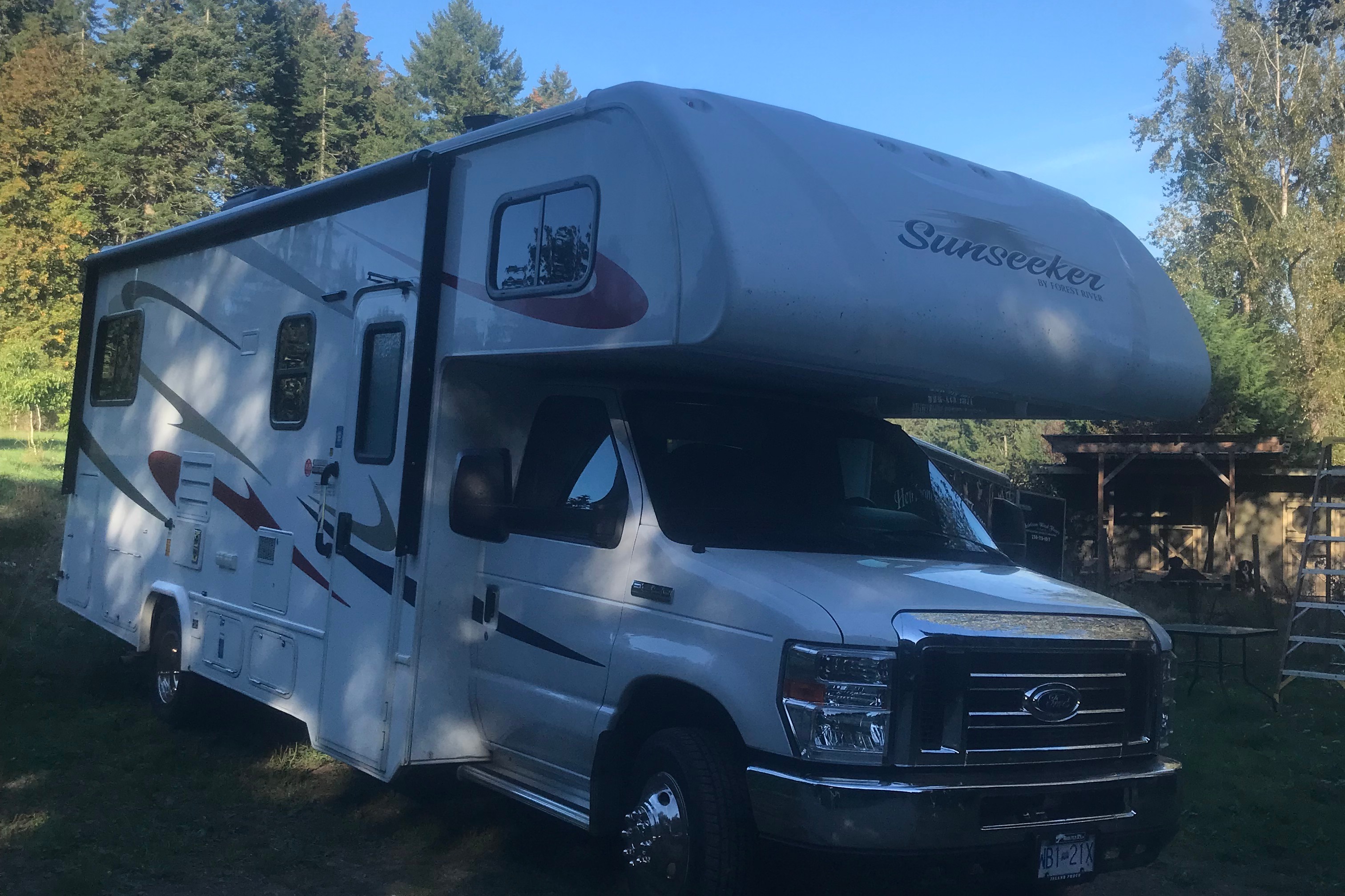 Andrew's Forest River sunseeker Class C