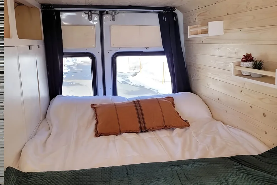 Tiki Dodge Sprinter Campervan