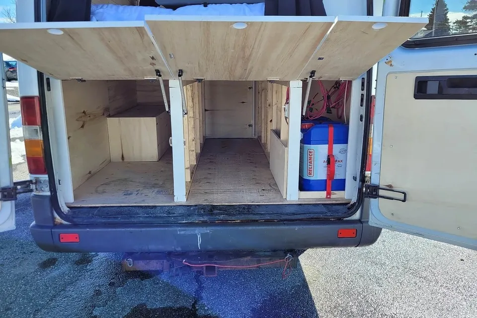 Tiki Dodge Sprinter Campervan