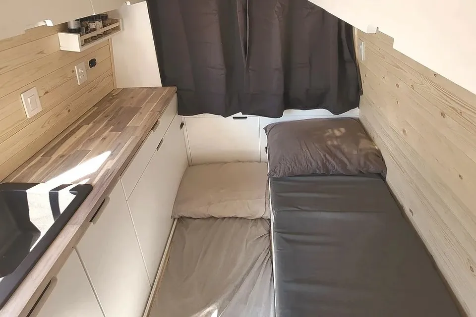 Tiki Dodge Sprinter Campervan