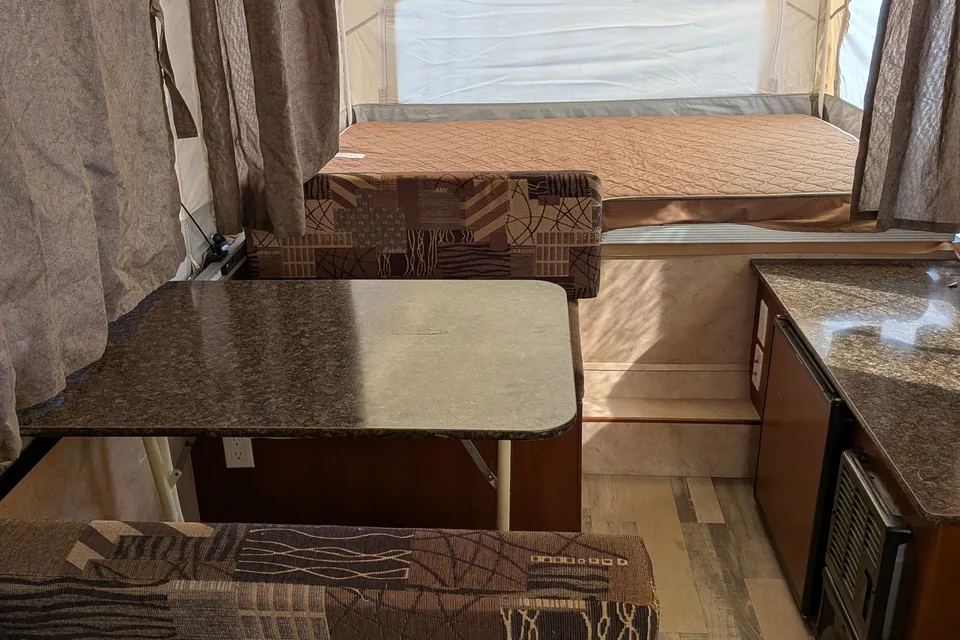 Robert's Weekend Explorer Tent Trailer