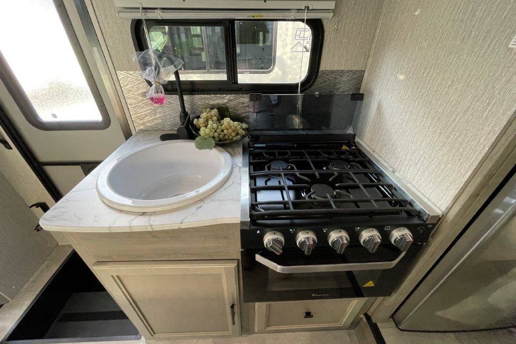 [27] Stress Free RVs - 2022 Class C - Cross Trail - Easy to Drive